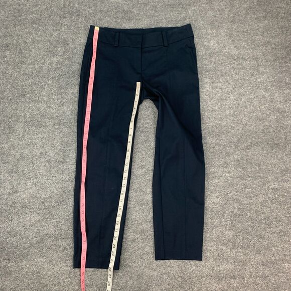 Ann Taylor Carnegie Crop Pants Womens 2 Navy Low Rise Flat Front Straight Chino - Picture 8 of 13